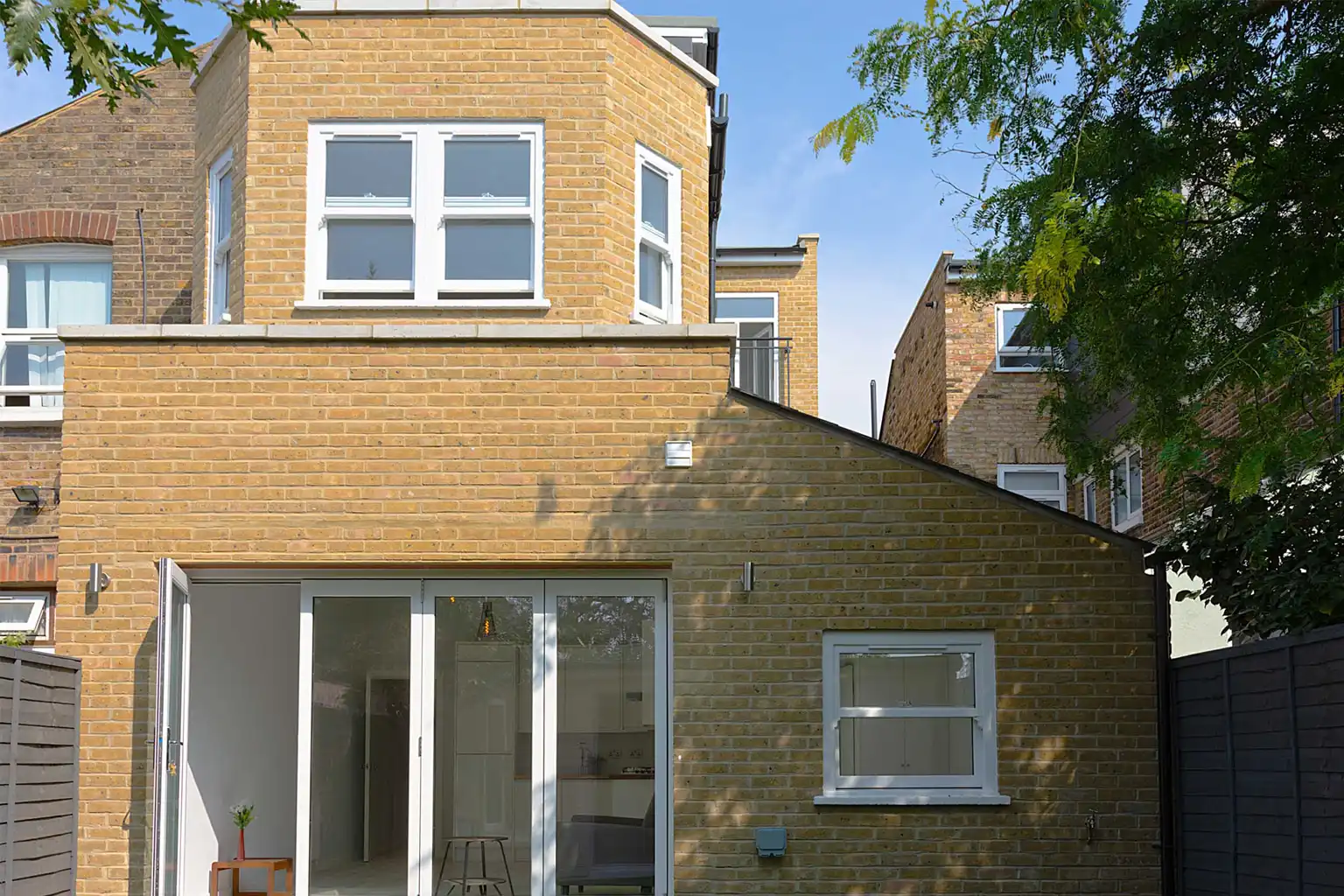 Regina Road W13 AC Design Solution